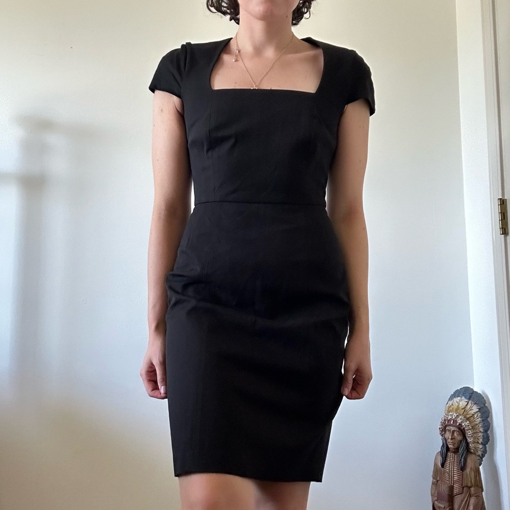 Black Banana Republic dress